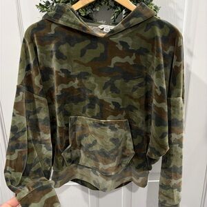 American Eagle Outfitters Camo Hoodie in Green & Brown